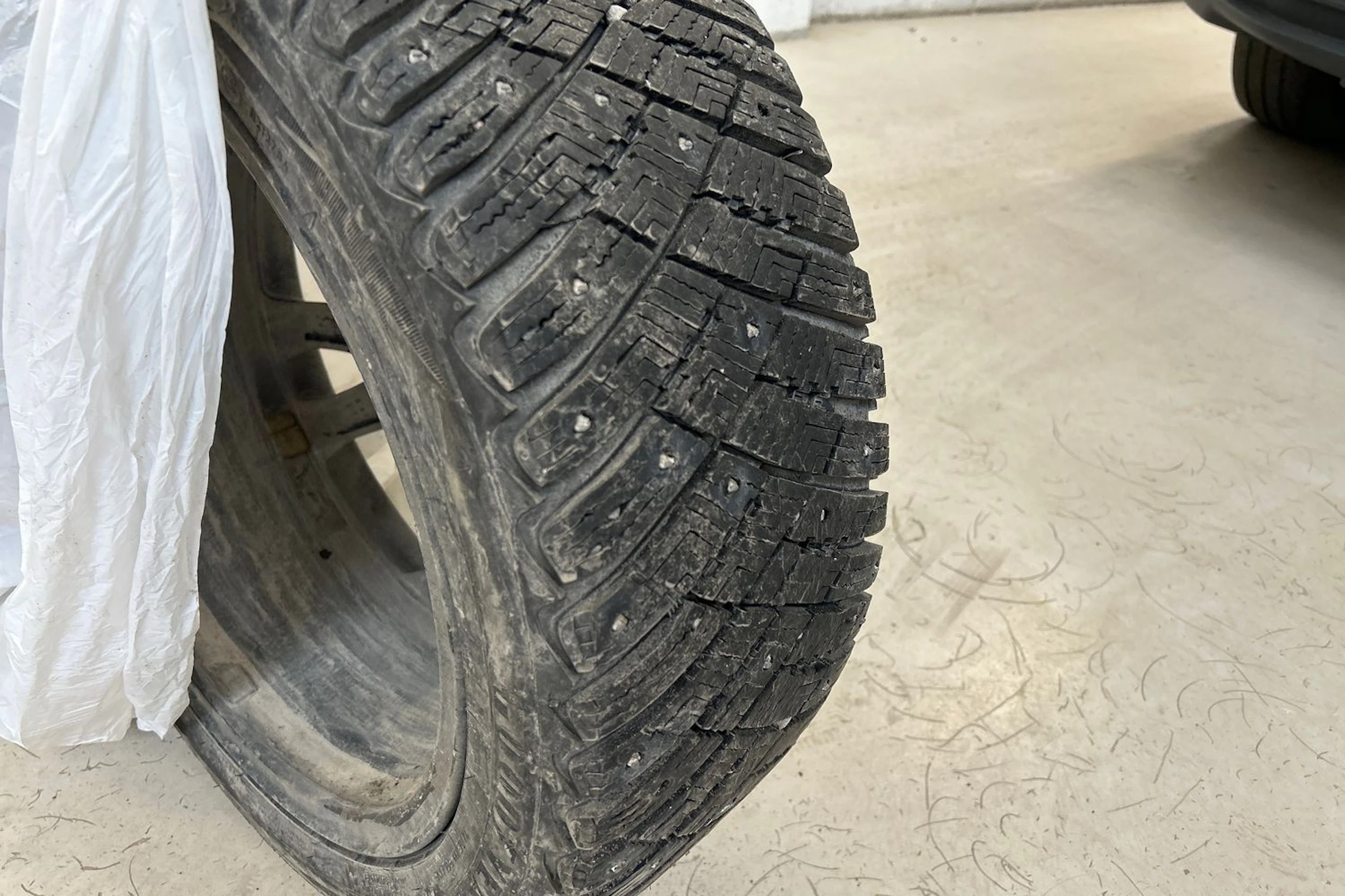 valkoinen Volkswagen Jetta 2011 kuva 30.