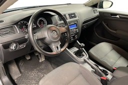 Harmaa Volkswagen JETTA 2011 kuva 7.