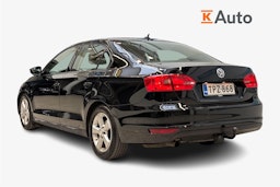 musta Volkswagen Jetta 2011 kuva 2.