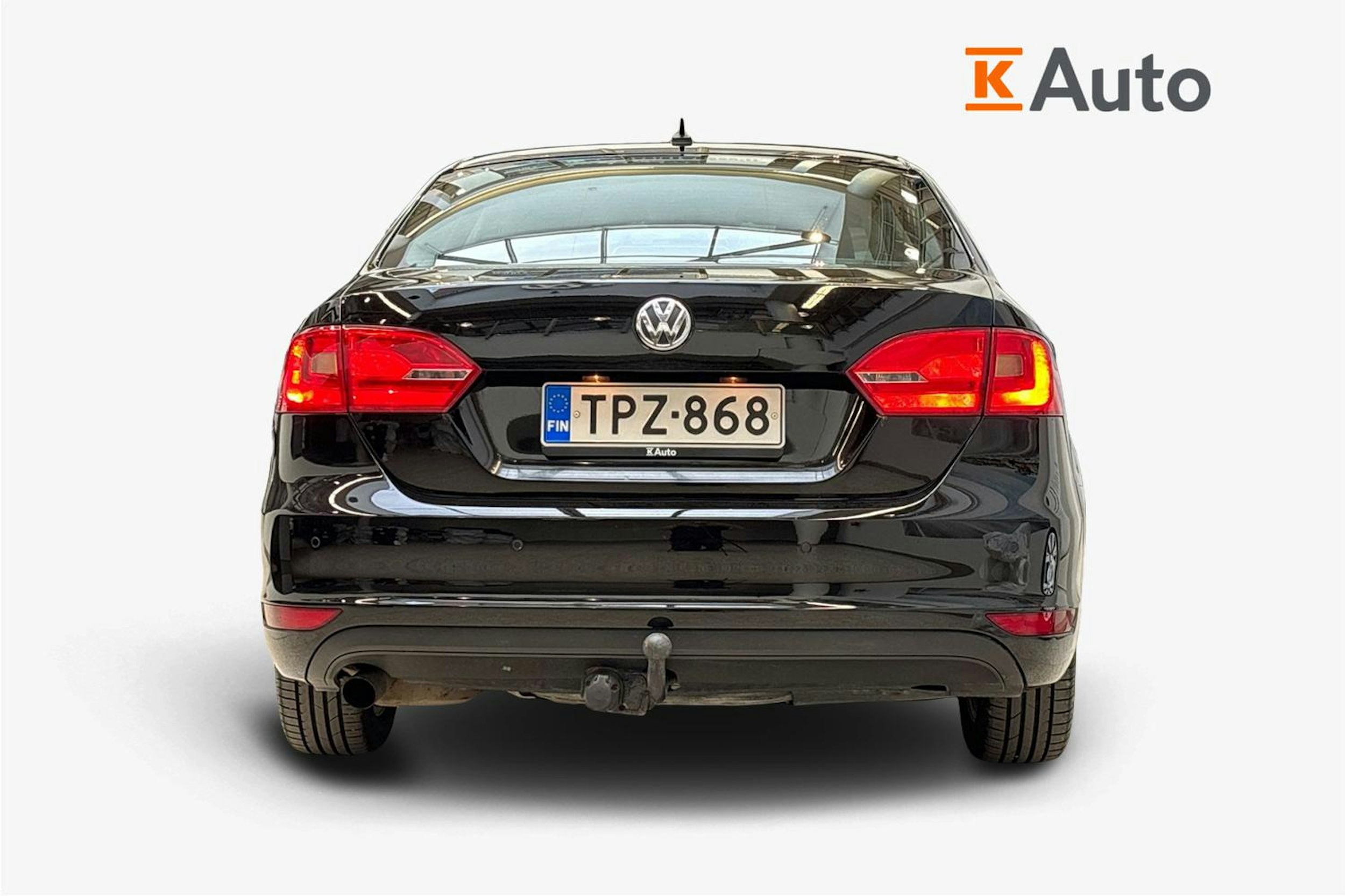 musta Volkswagen Jetta 2011 kuva 3.