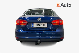 harmaa Volkswagen Jetta 2011 kuva 4.