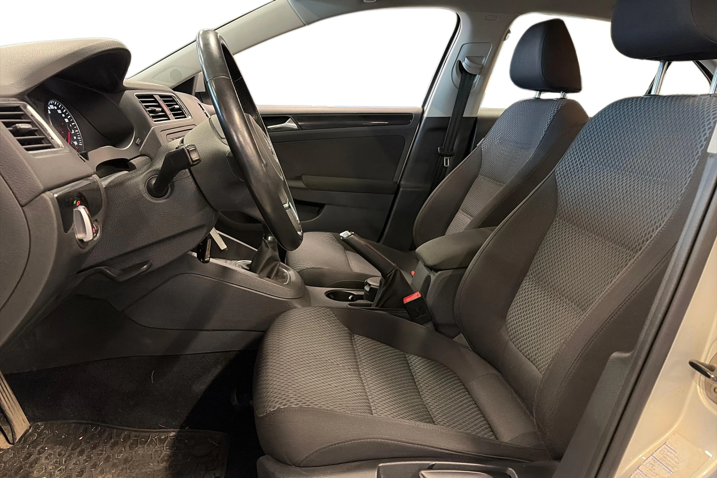 hopea Volkswagen Jetta 2012 kuva 3.