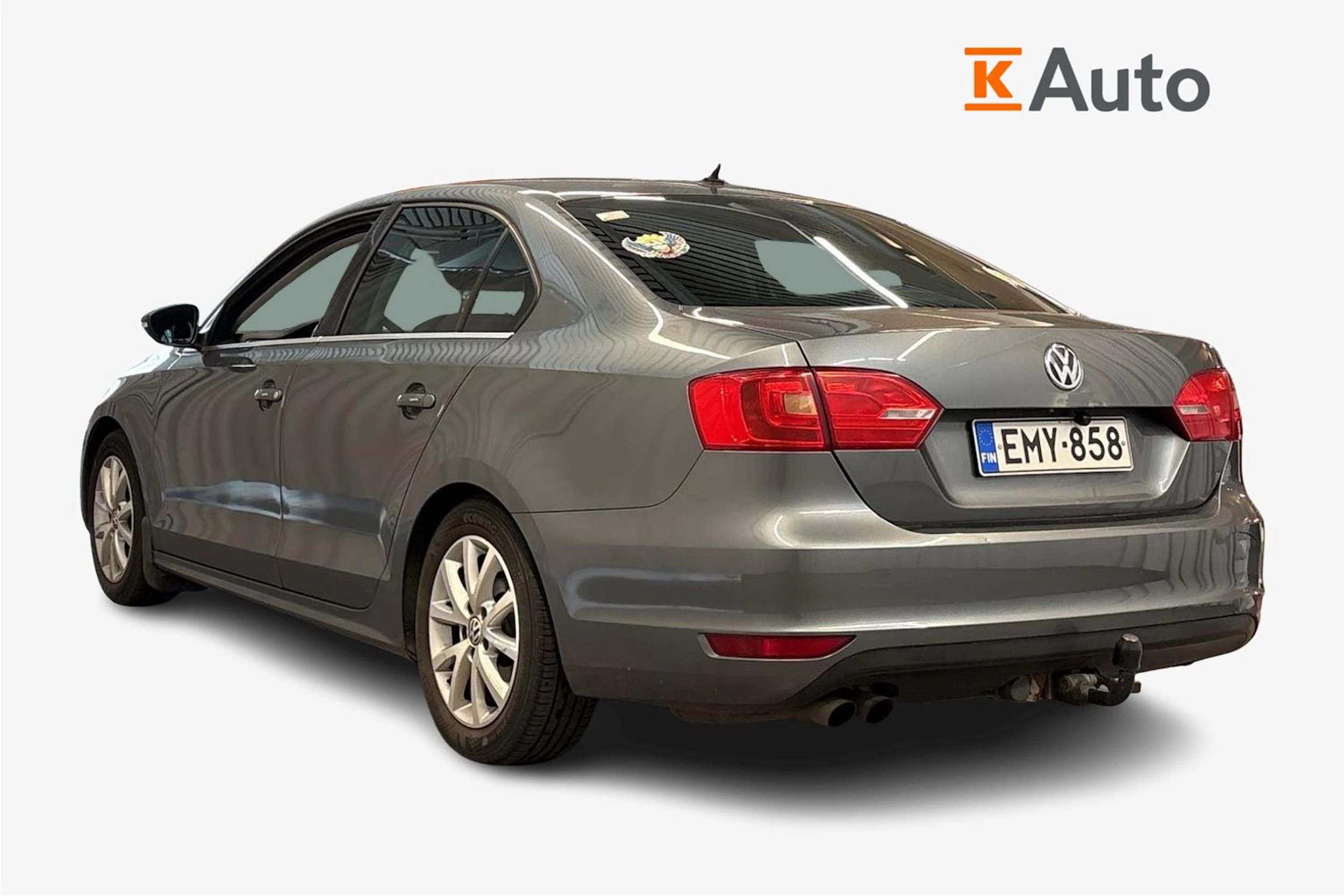 harmaa Volkswagen Jetta 2012 kuva 2.