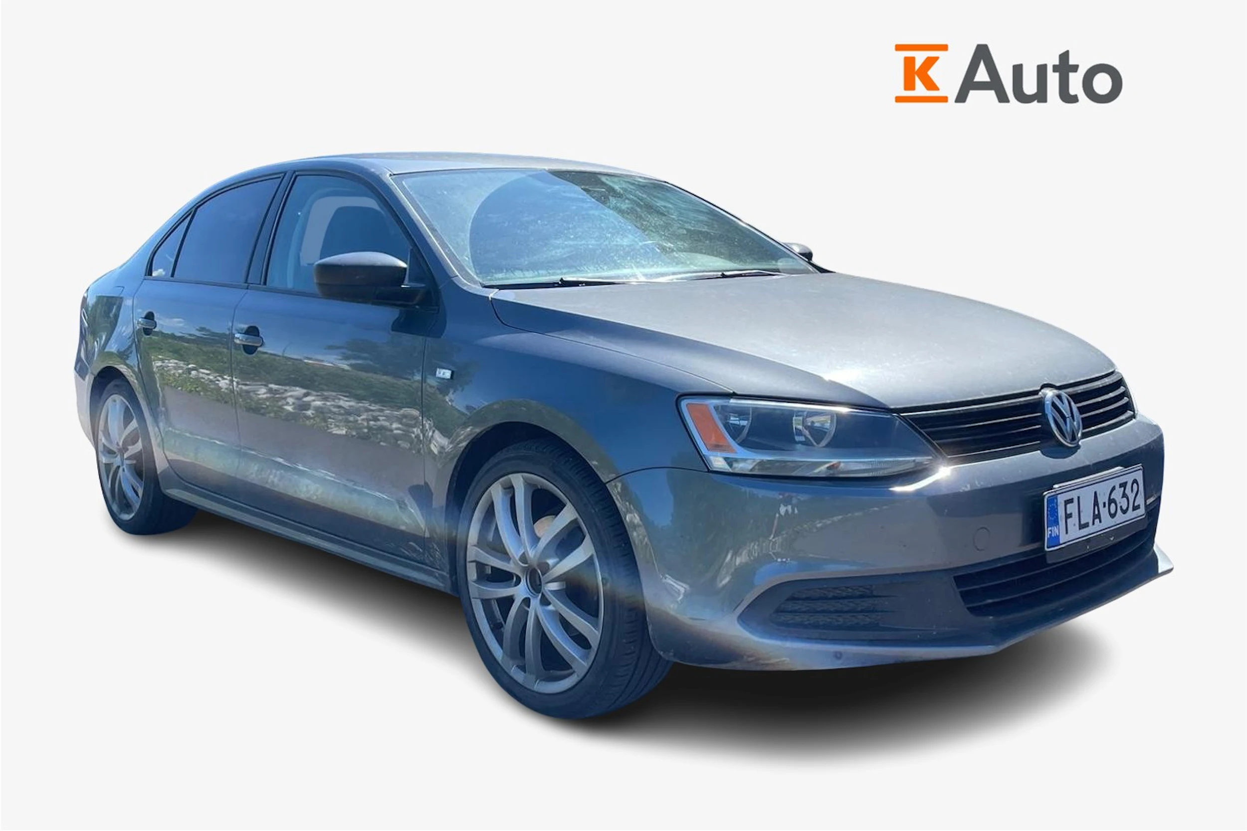 harmaa Volkswagen Jetta 2012 kuva 1.