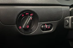 harmaa Volkswagen Jetta 2012 kuva 18.