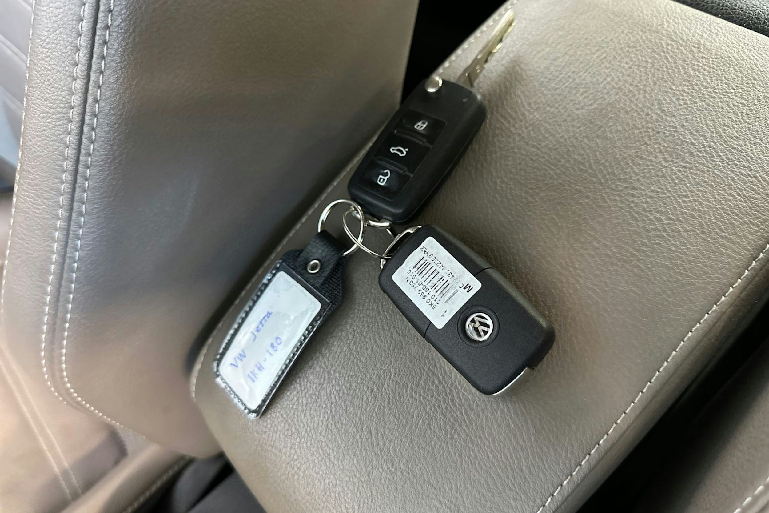 sininen Volkswagen Jetta 2012 kuva 26.