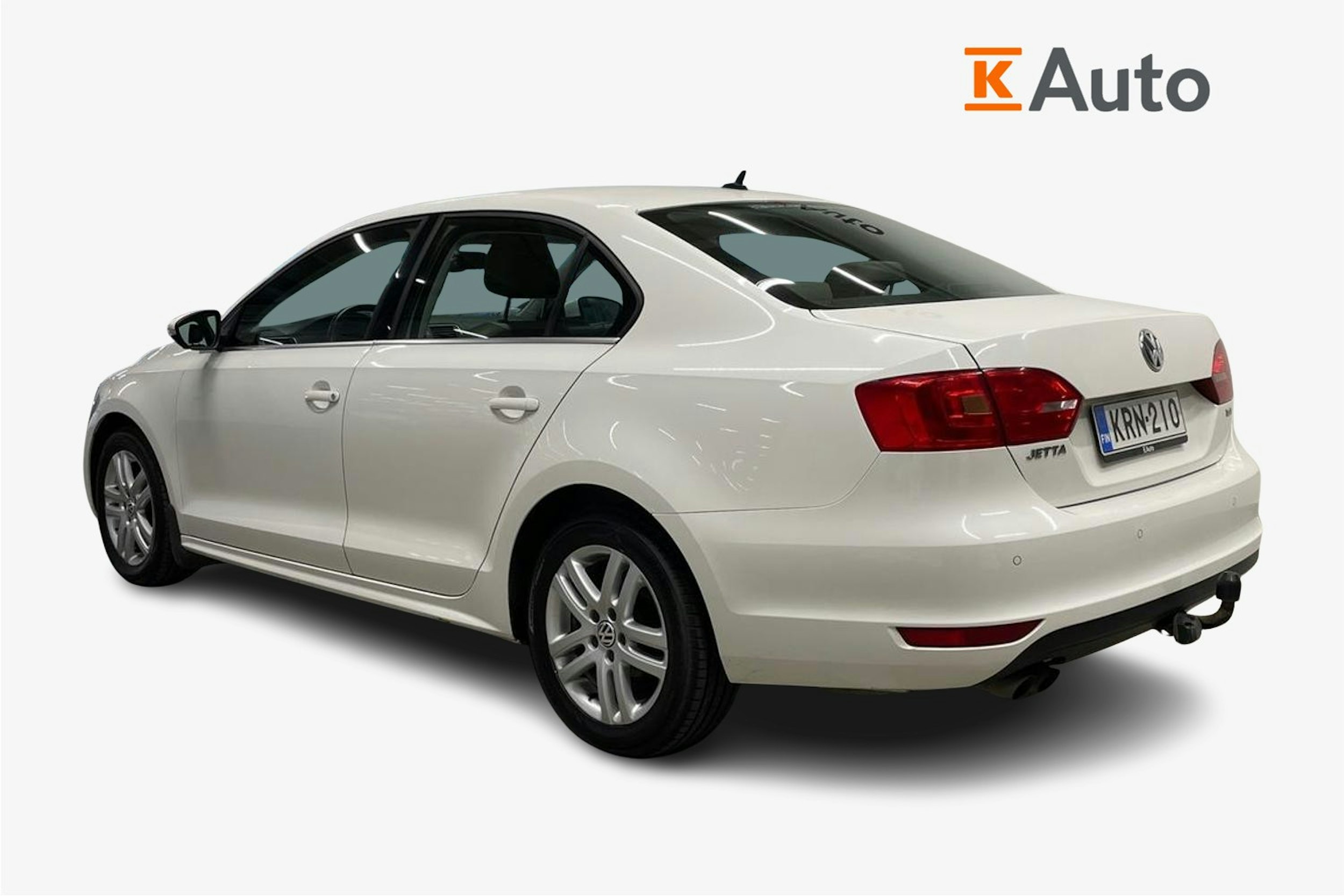 valkoinen Volkswagen Jetta 2012 kuva 2.