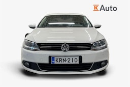 valkoinen Volkswagen Jetta 2012 kuva 4.
