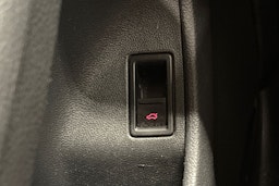 valkoinen Volkswagen Jetta 2012 kuva 21.