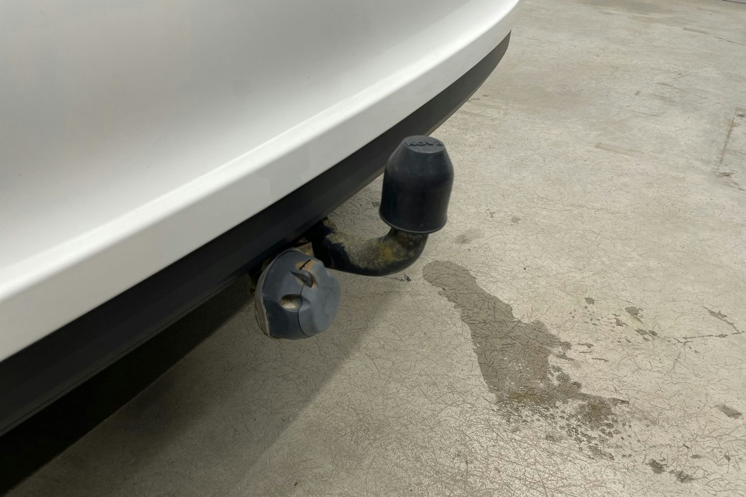 valkoinen Volkswagen Jetta 2012 kuva 24.