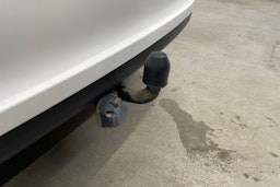 valkoinen Volkswagen Jetta 2012 kuva 24.