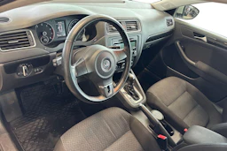 Hopea Volkswagen JETTA 2012 kuva 6.