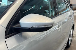 Hopea Volkswagen JETTA 2012 kuva 15.