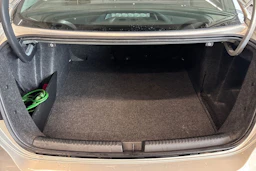 Hopea Volkswagen JETTA 2012 kuva 16.