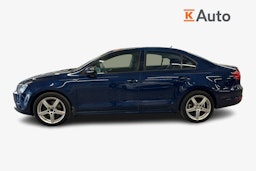 sininen Volkswagen Jetta 2012 kuva 5.