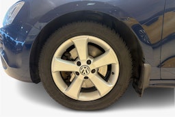 Sininen Volkswagen JETTA 2012 kuva 11.