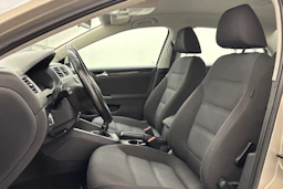 hopea Volkswagen Jetta 2012 kuva 11.