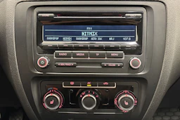 hopea Volkswagen Jetta 2012 kuva 15.