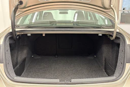 hopea Volkswagen Jetta 2012 kuva 17.