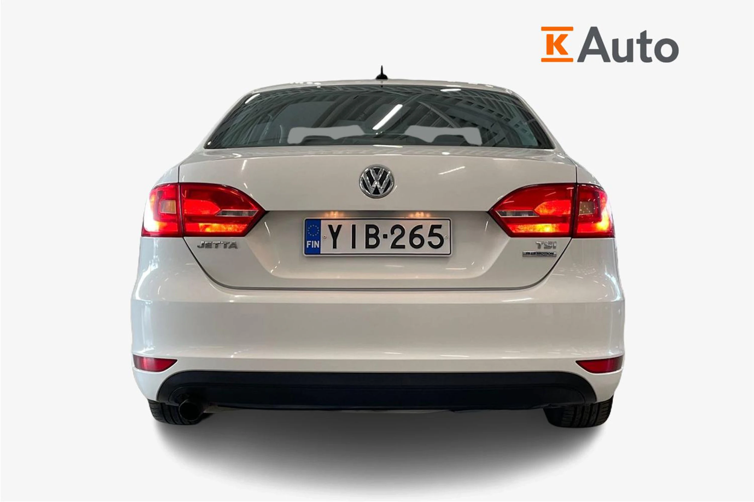 valkoinen Volkswagen Jetta 2012 kuva 4.