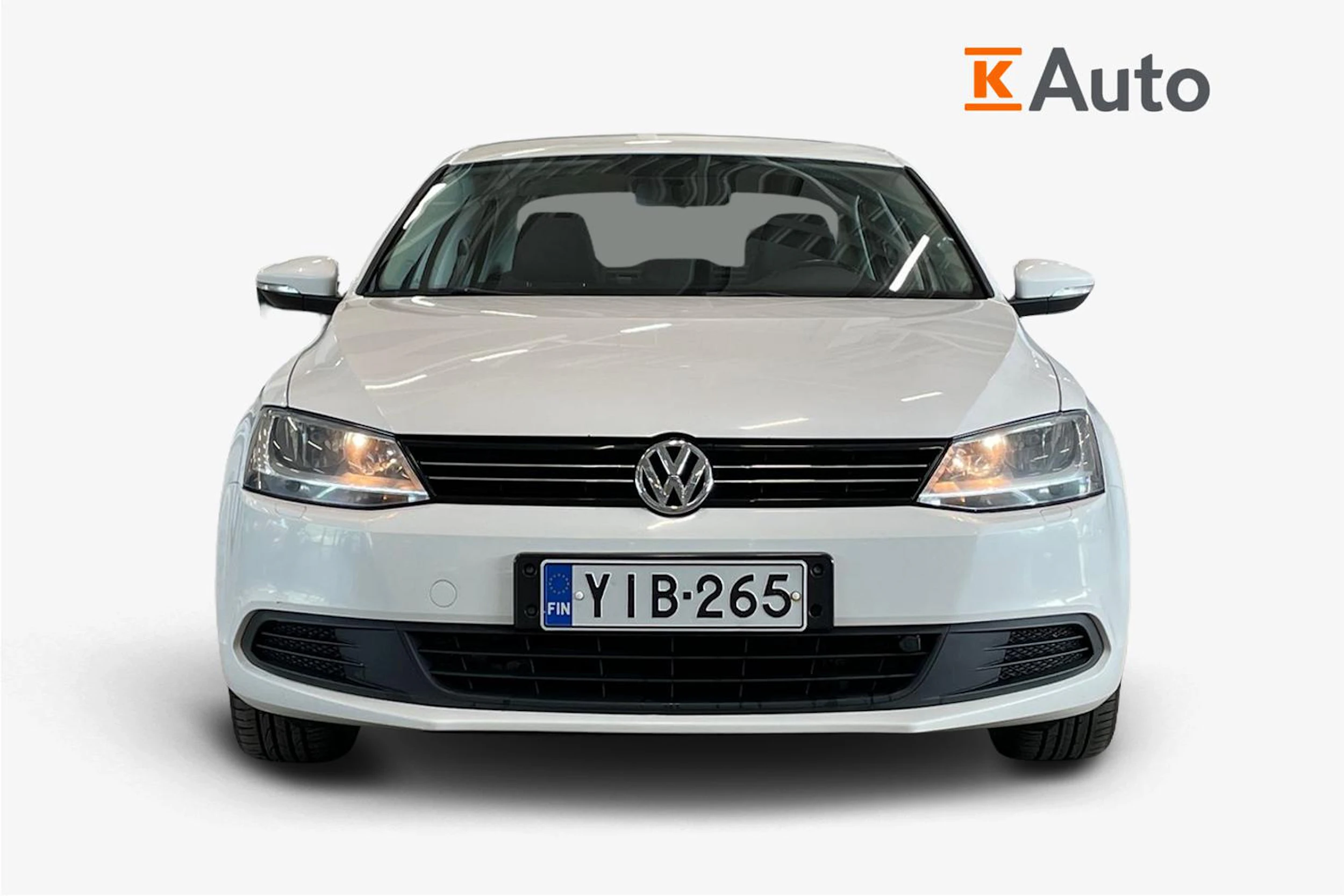 valkoinen Volkswagen Jetta 2012 kuva 5.
