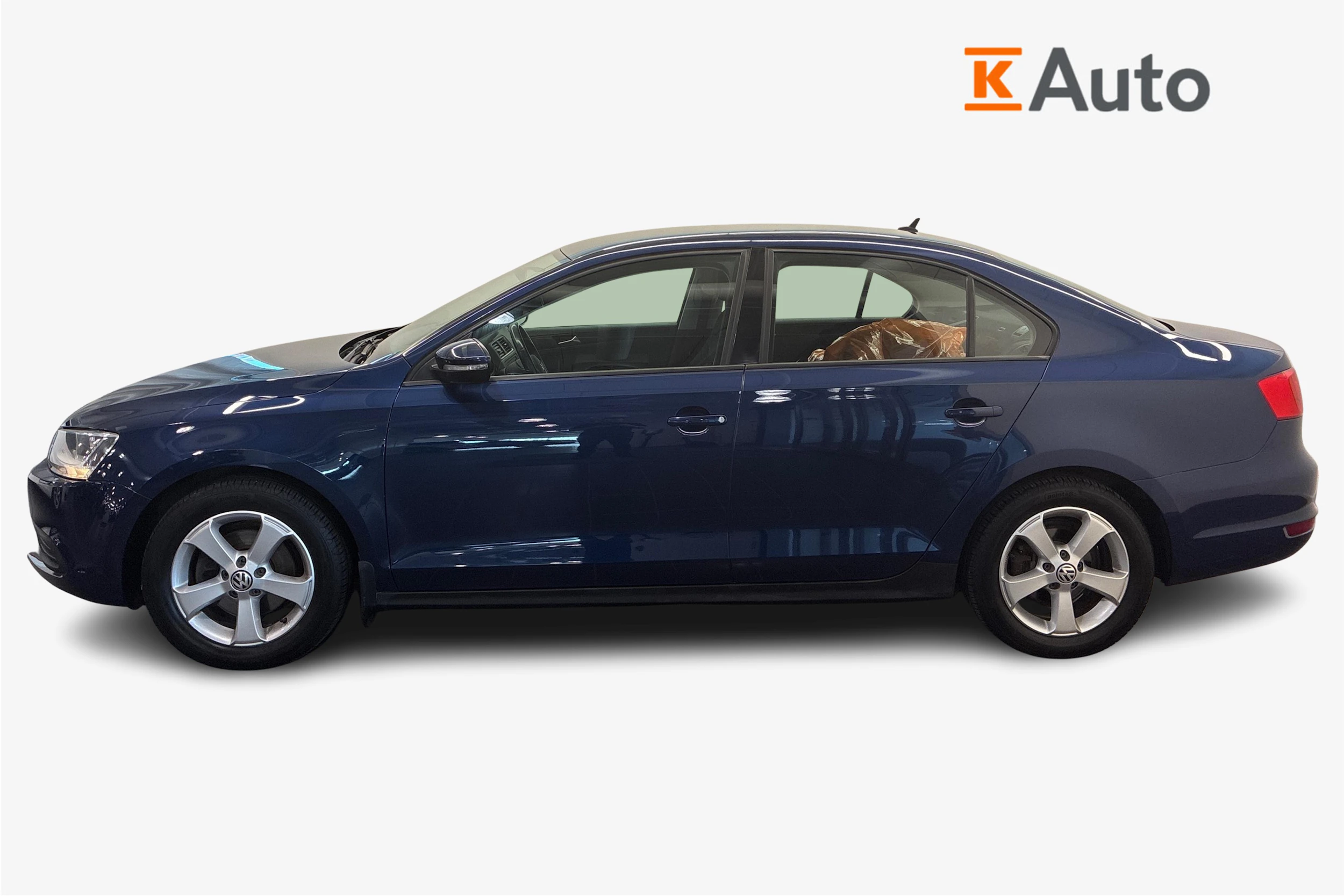 sininen Volkswagen Jetta 2012 kuva 7.