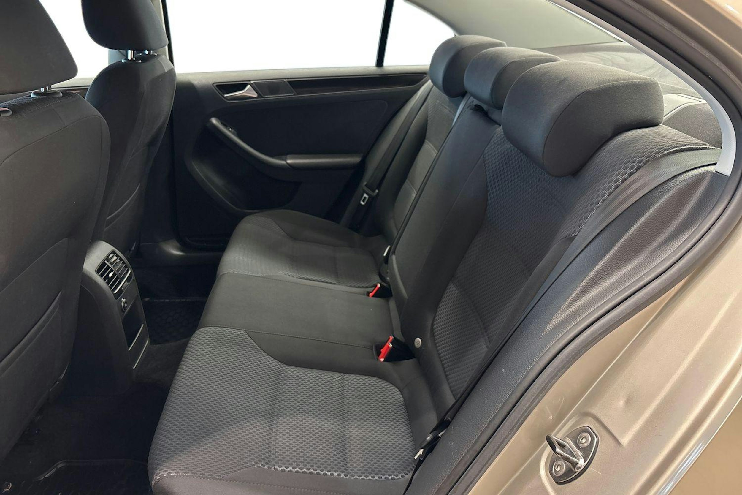 Hopea Volkswagen JETTA 2013 kuva 10.