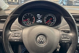 Hopea Volkswagen JETTA 2013 kuva 14.