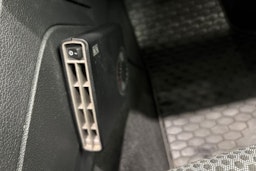 Hopea Volkswagen JETTA 2013 kuva 19.