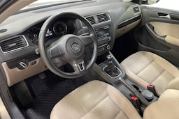 hopea Volkswagen Jetta 2013 kuva 7.