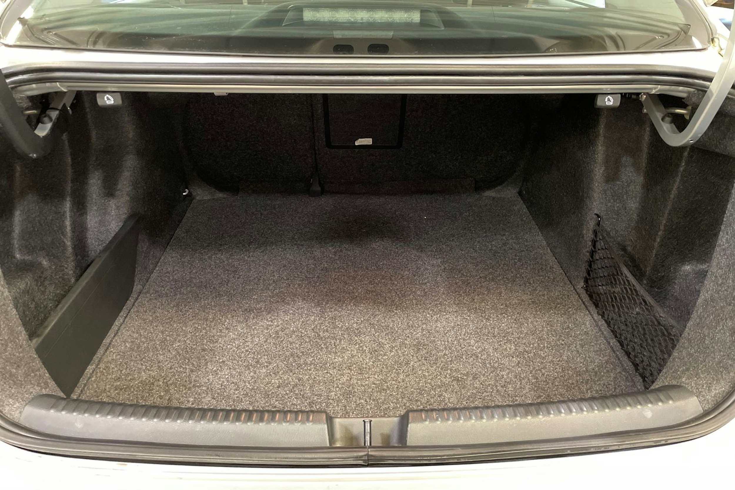 hopea Volkswagen Jetta 2013 kuva 22.