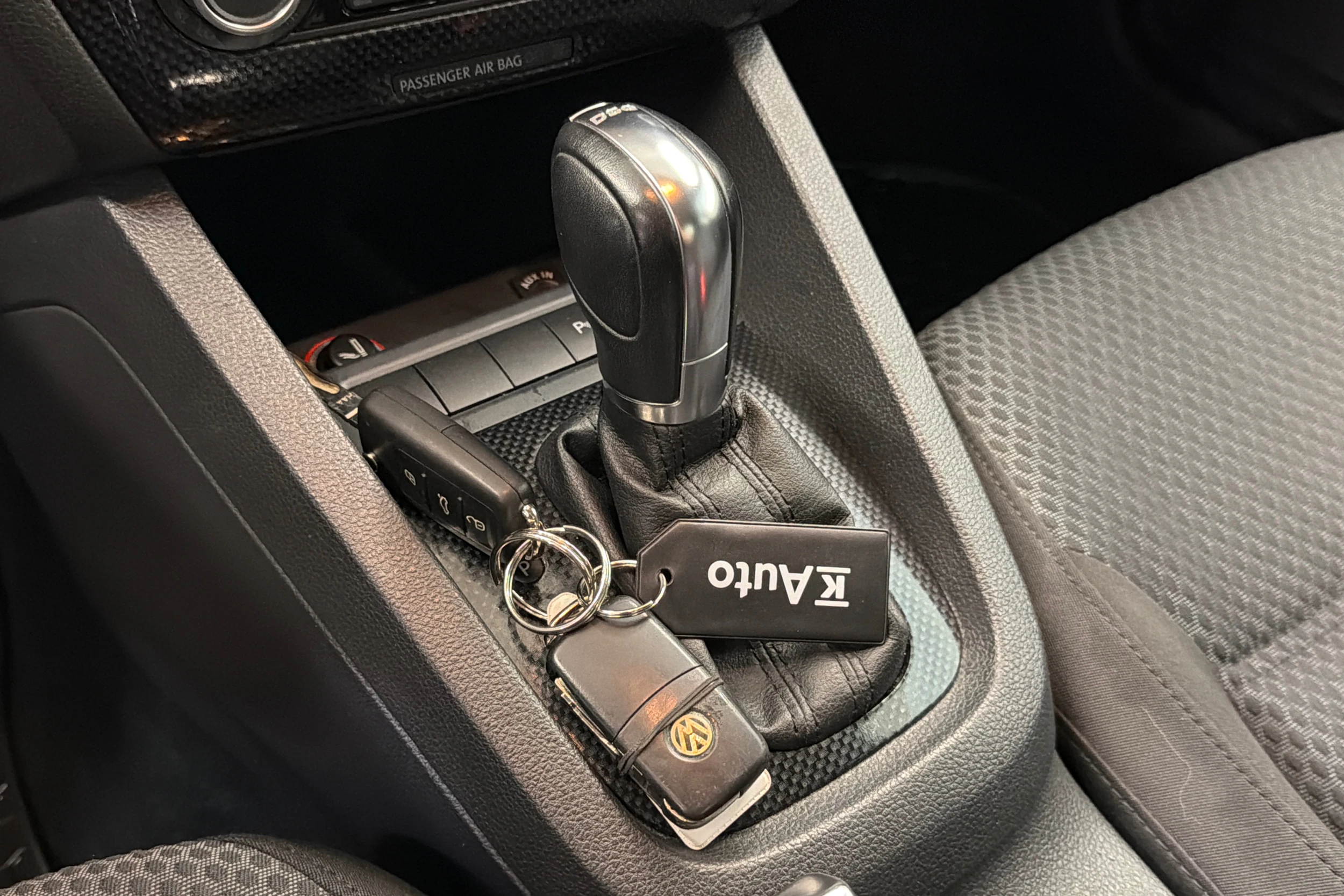 hopea Volkswagen Jetta 2013 kuva 14.