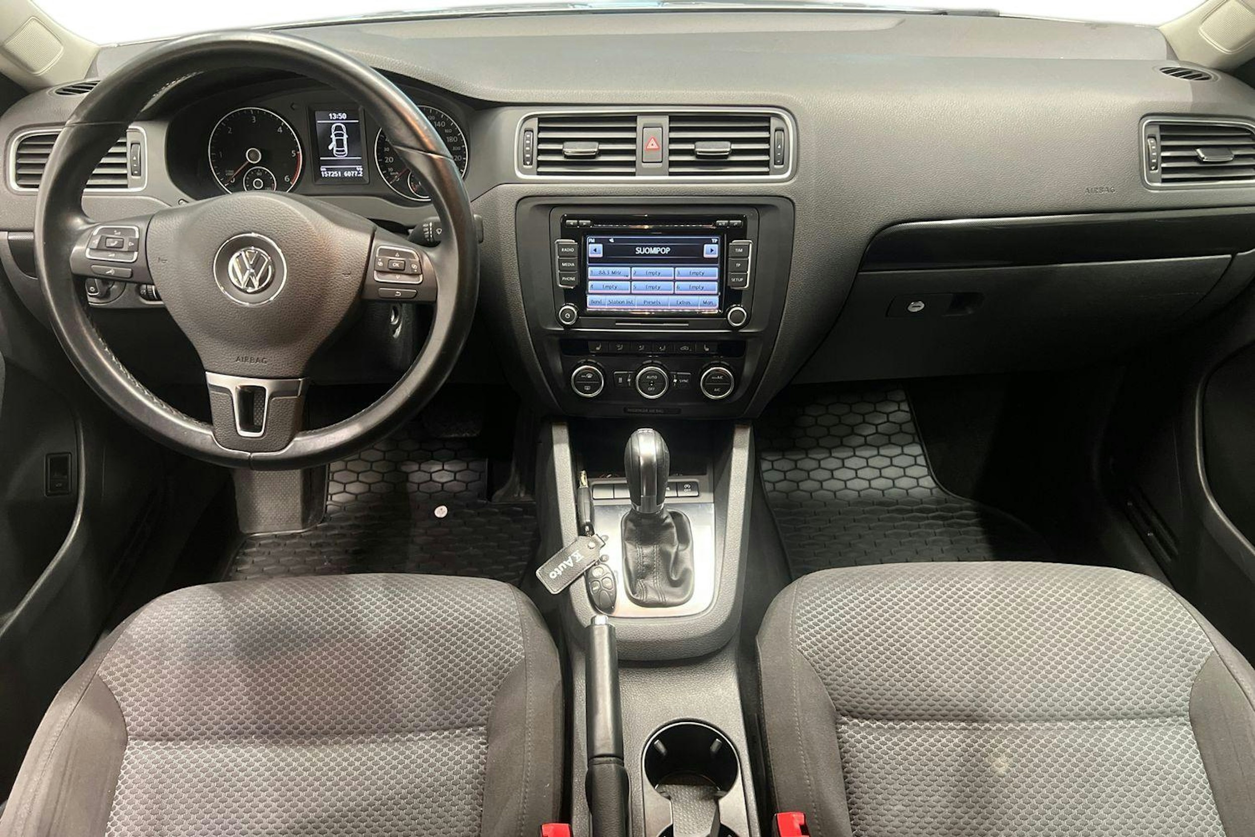 hopea Volkswagen Jetta 2014 kuva 9.