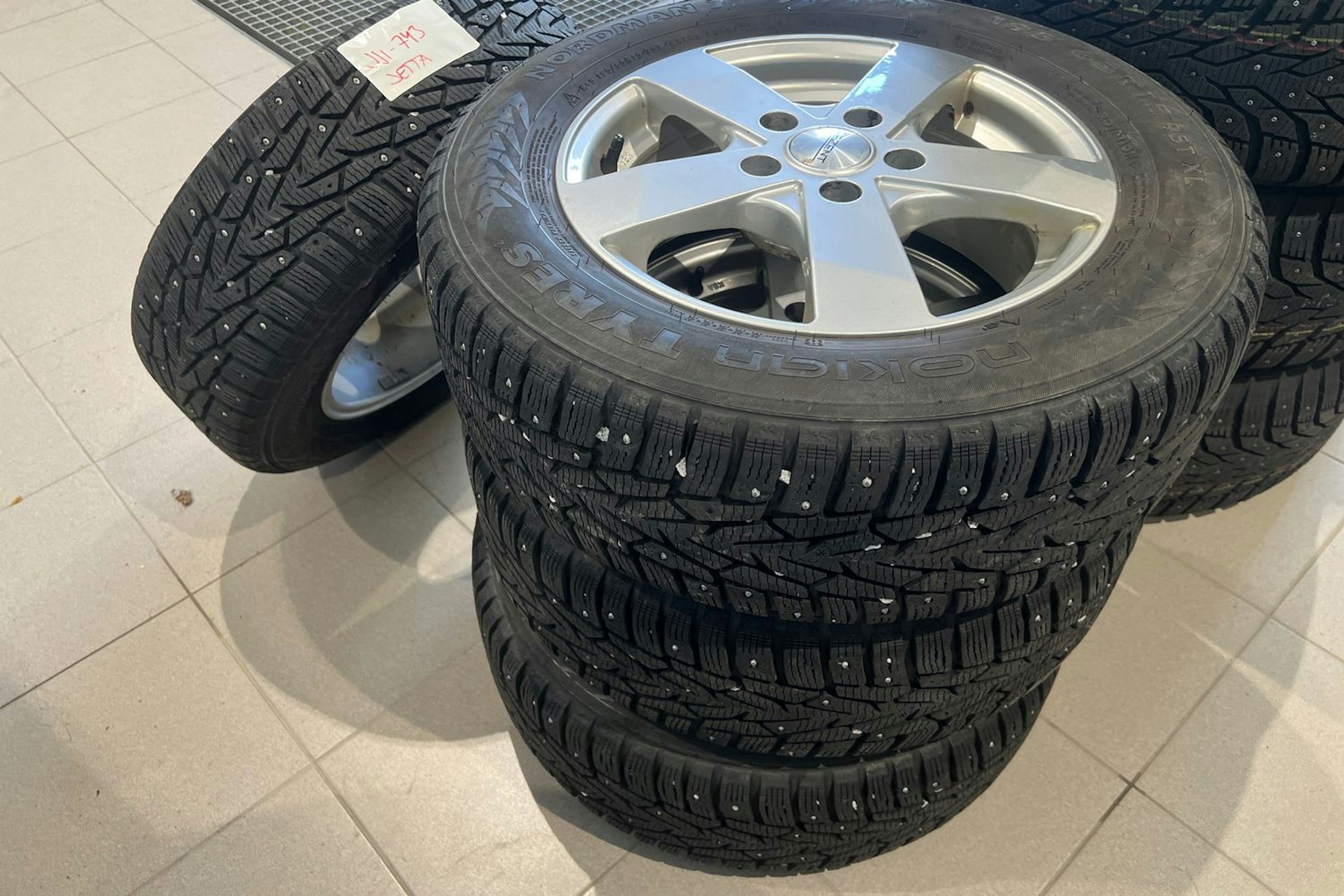 hopea Volkswagen Jetta 2014 kuva 19.