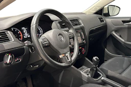 hopea Volkswagen Jetta 2014 kuva 8.