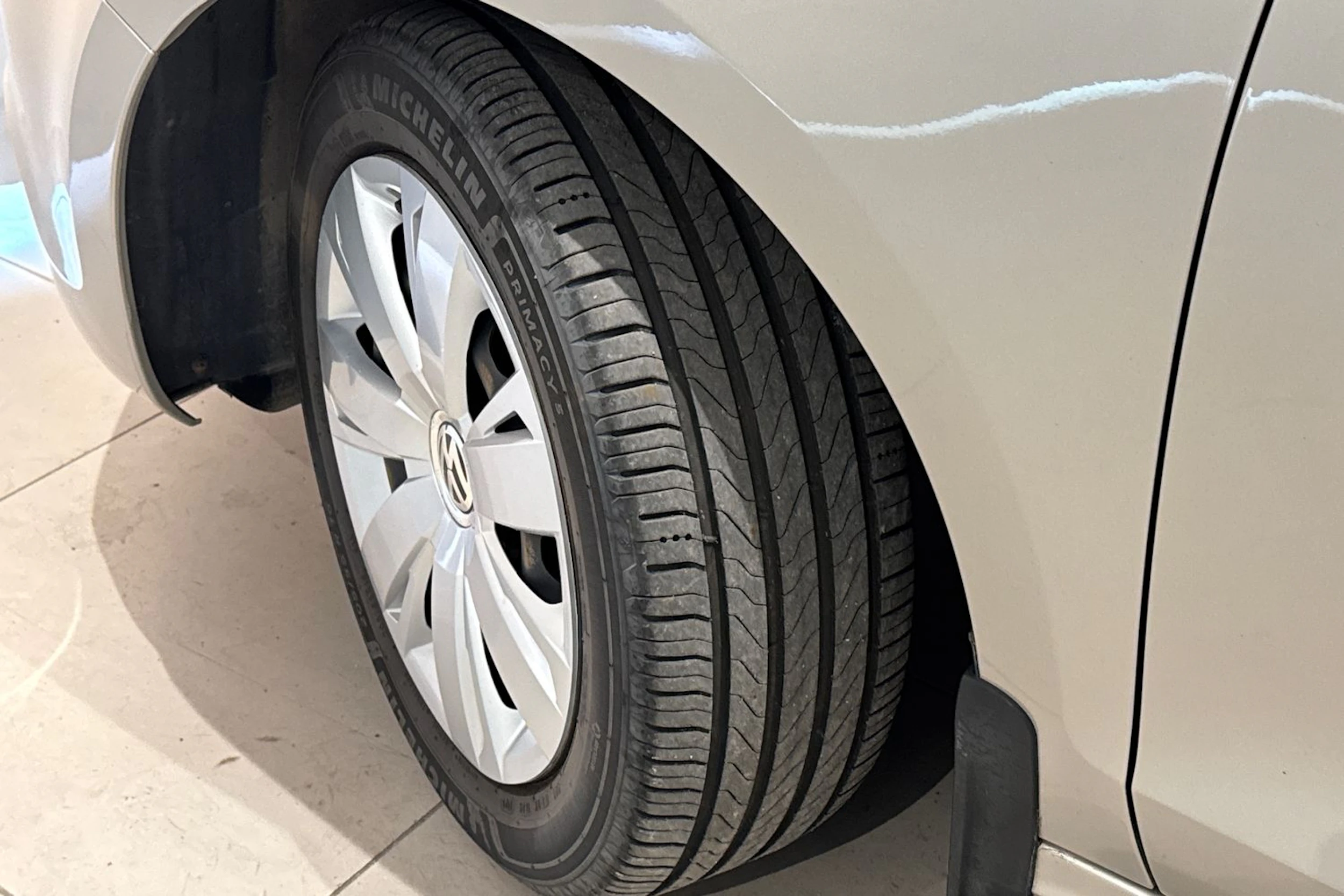 hopea Volkswagen Jetta 2014 kuva 13.