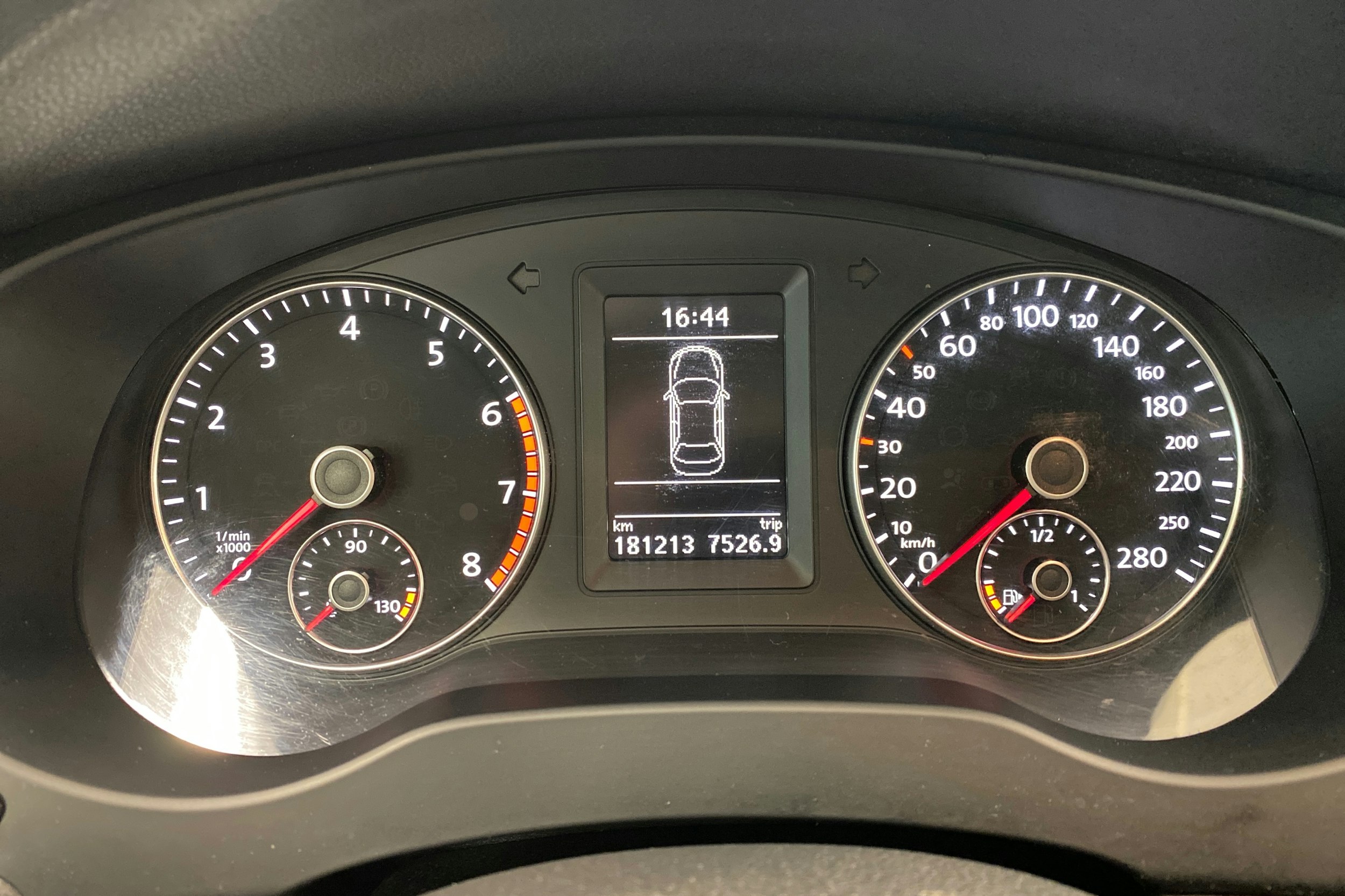 hopea Volkswagen Jetta 2014 kuva 14.