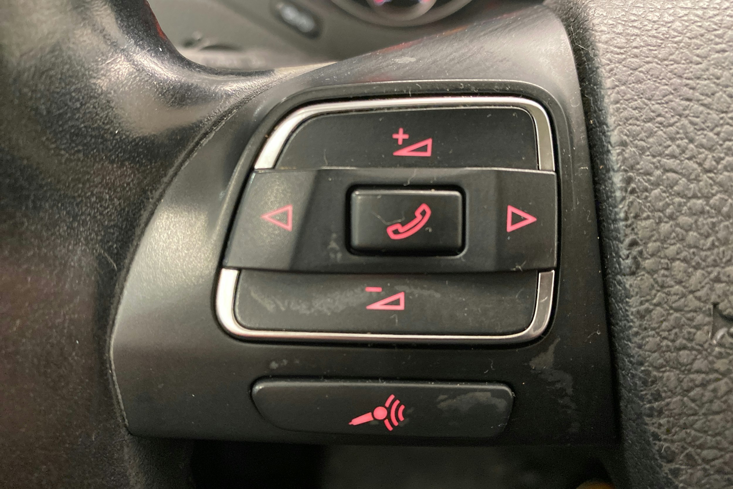 hopea Volkswagen Jetta 2014 kuva 18.