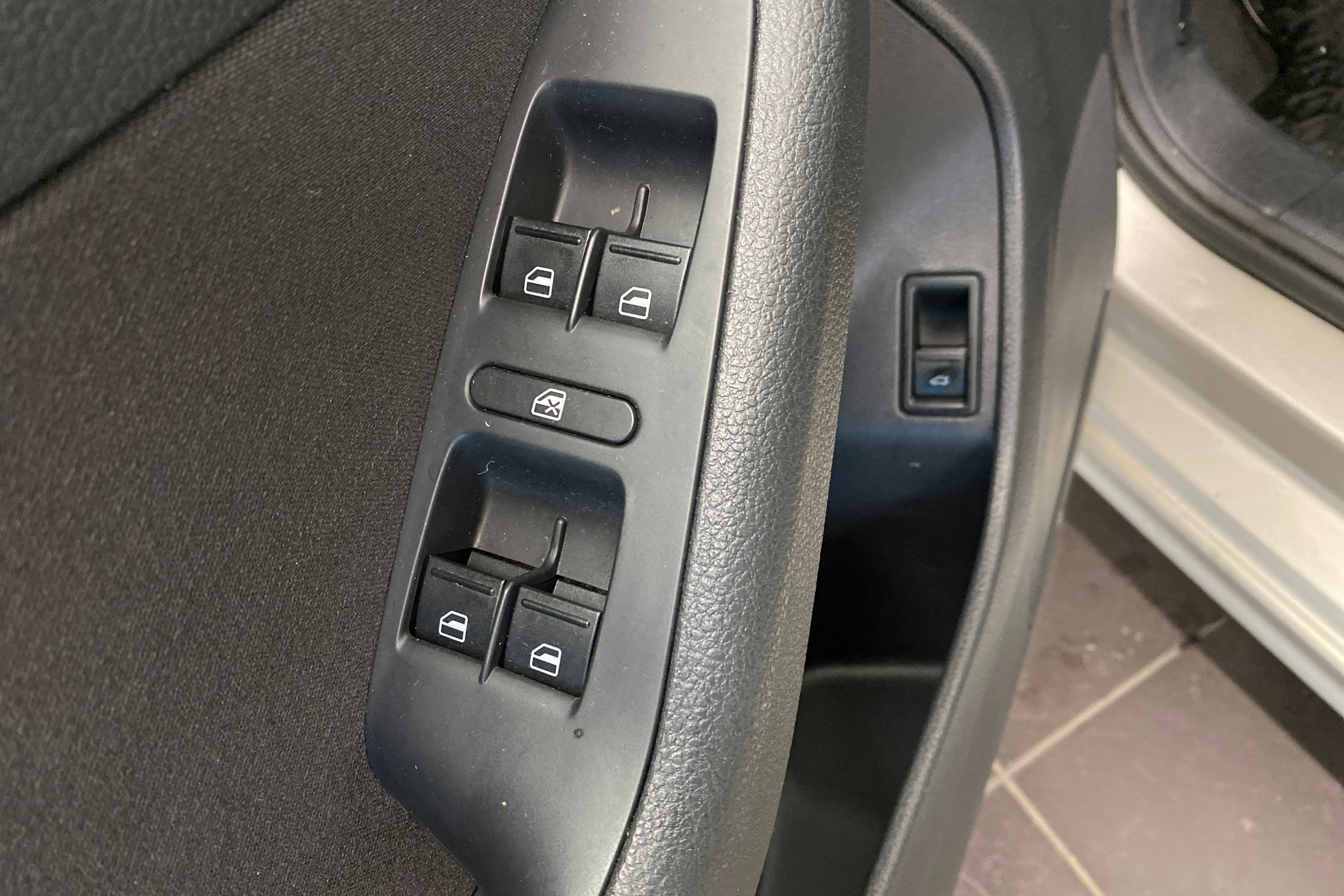 hopea Volkswagen Jetta 2014 kuva 21.