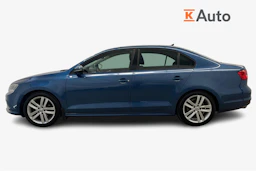 Sininen Volkswagen JETTA 2015 kuva 5.