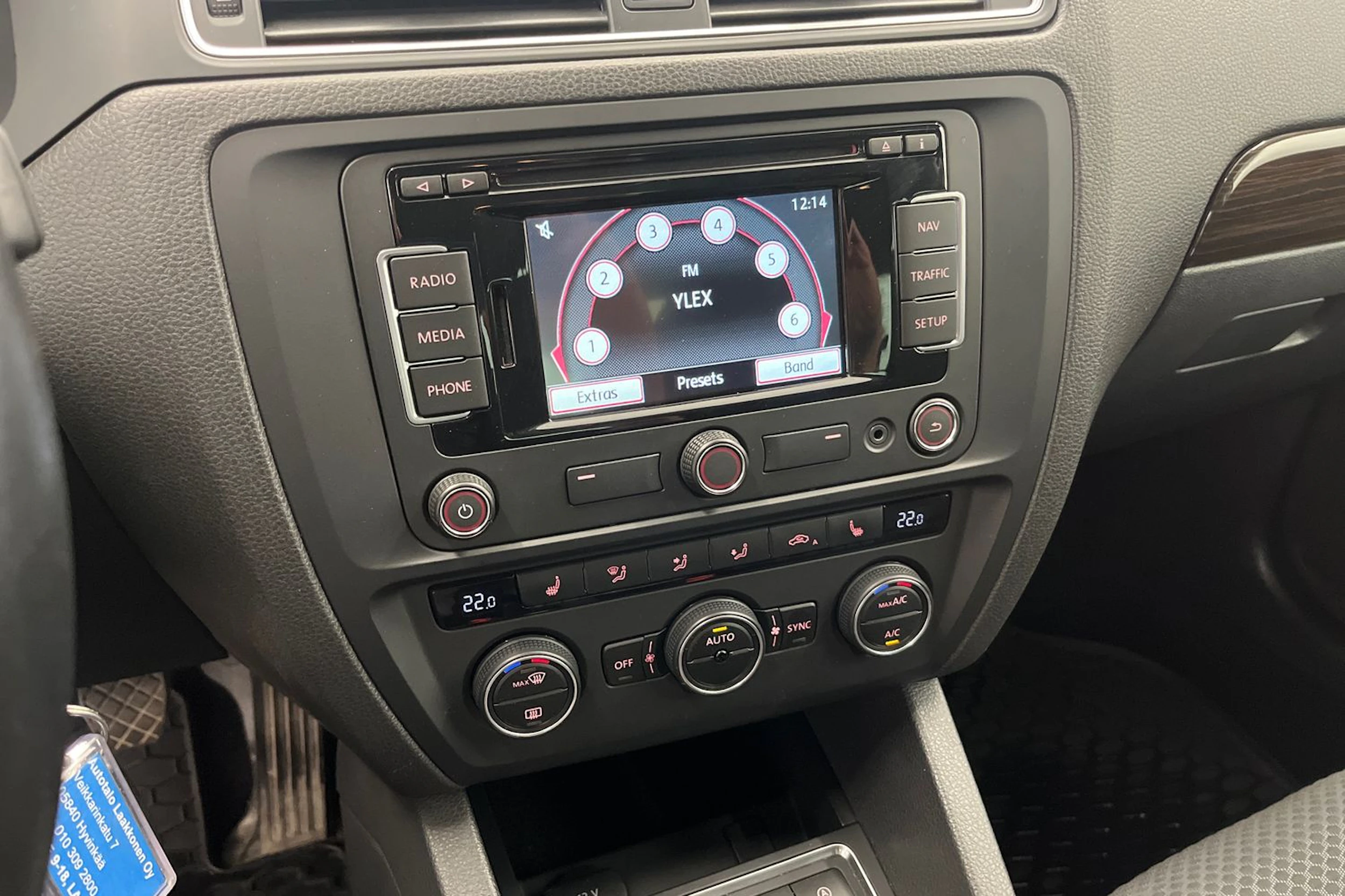 Sininen Volkswagen JETTA 2015 kuva 15.