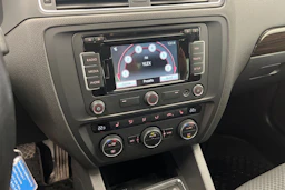 Sininen Volkswagen JETTA 2015 kuva 15.