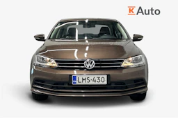 Ruskea (beige) Volkswagen JETTA 2015 kuva 4.