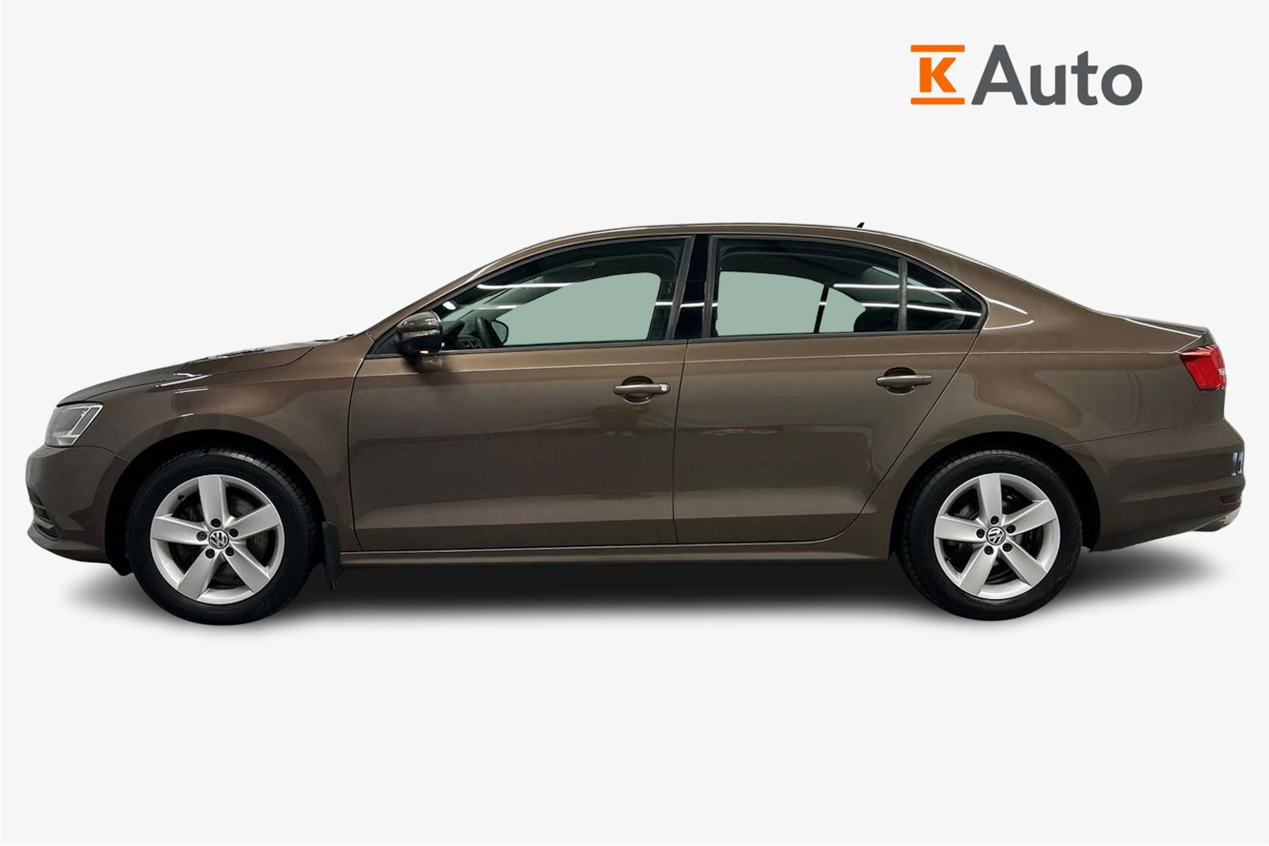 Ruskea (beige) Volkswagen JETTA 2015 kuva 5.