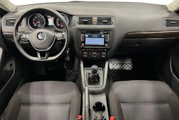 Ruskea (beige) Volkswagen JETTA 2015 kuva 7.