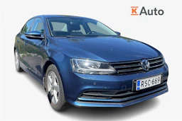 sininen Volkswagen Jetta 2015 kuva 1.