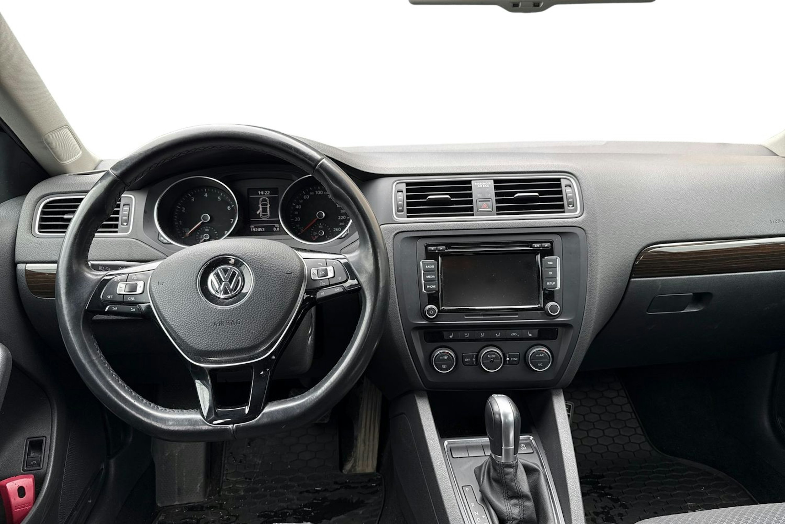 sininen Volkswagen Jetta 2015 kuva 3.