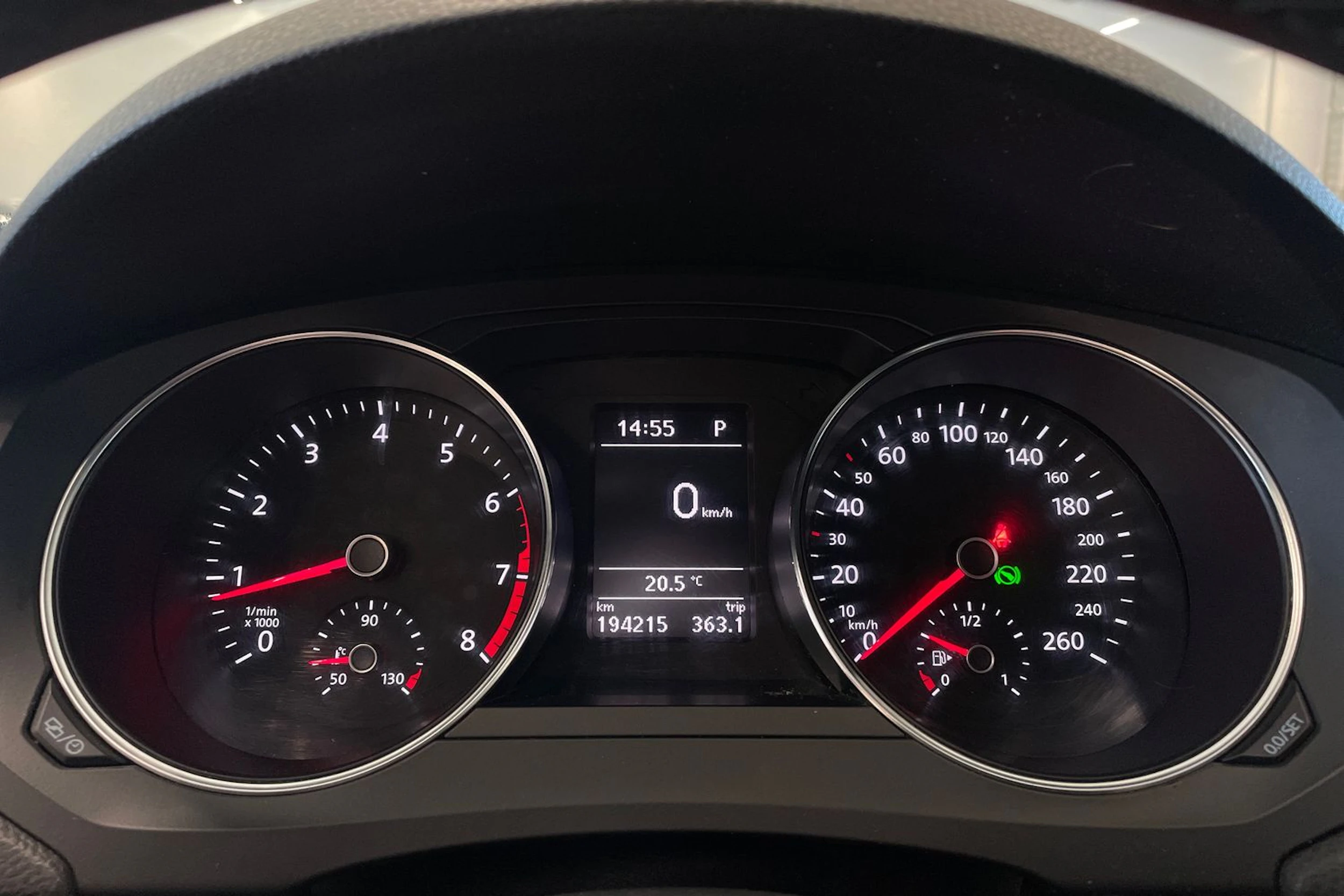 valkoinen Volkswagen Jetta 2016 kuva 16.