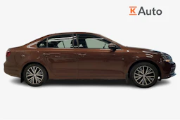 Ruskea (beige) Volkswagen JETTA 2016 kuva 5.