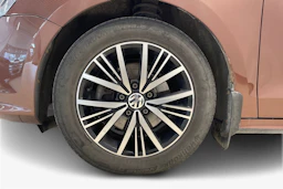 Ruskea (beige) Volkswagen JETTA 2016 kuva 9.